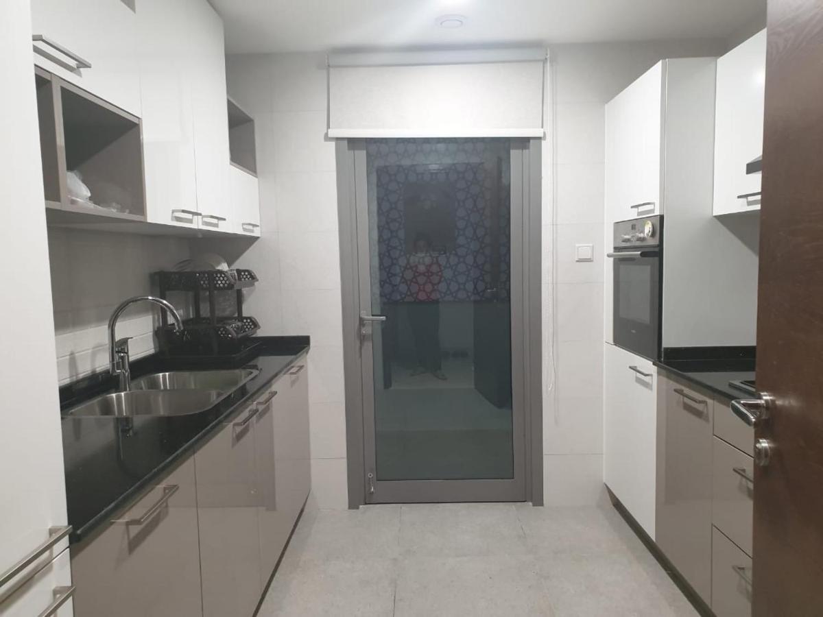 Brand New Oxygen Hills Complex! 10 Mins From Airport And Downtown Mascate