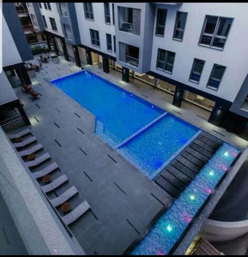 Brand New Oxygen Hills Complex! 10 Mins From Airport And Downtown Appartement Mascate